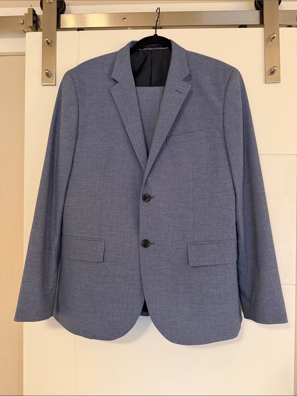 H&M Modern Men's Slim Fit Suit